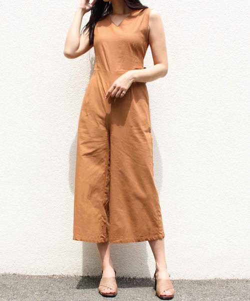 MODE ROBE(モードローブ)の「Vネックリボンオールインワン(つなぎ/オールインワン・レディース・ブラック/ベージュ/カーキ/オレンジ・FREE)」の4枚目の写真