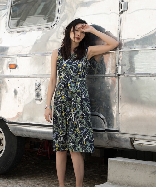 A/C DESIGN BY ALPHA CUBIC（エーシーデザインバイアルファキュービック）の「◇カタログ掲載◇ボタニカルプリントワンピース（ワンピース・レディース・ネイビー/オフホワイト・9号/13号/11号）」の16枚目の写真