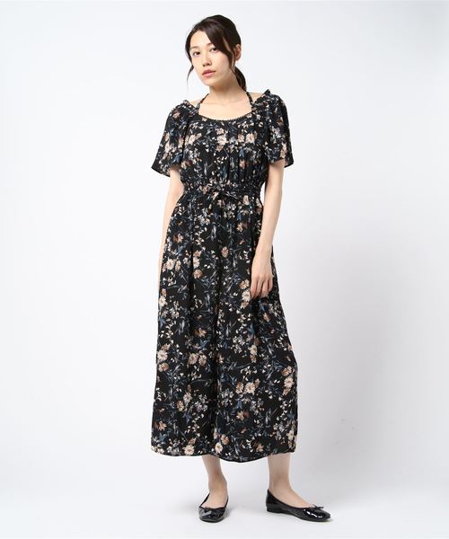 axes femme（アクシーズファム）の「フラワー柄コンビネゾン