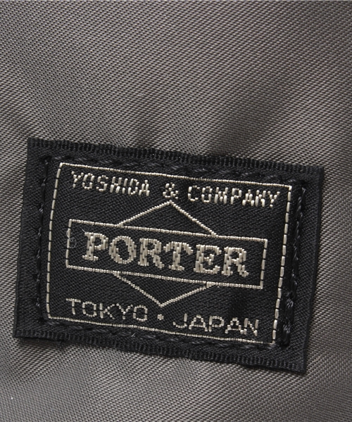 PORTER(ポーター)の「PORTER TANKER WAIST BAG L <B印 YOSHIDA SELECT>(ボディバッグ/ウエストポーチ・メンズ・ブラック系その他・ONE SIZE)」の9枚目の写真