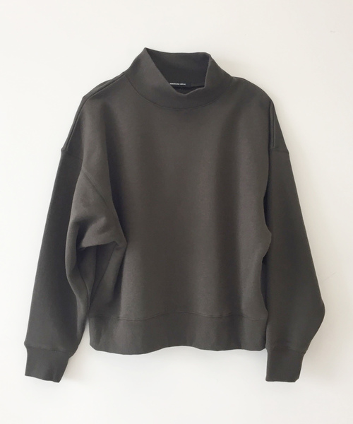 AMERICAN HOLIC(アメリカンホリック)の「ハイネックドロップショルダー裏毛裏起毛プルオーバー *(スウェット・レディース・ブラック/アイボリー/モカ/カーキ・M/L)」の4枚目の写真