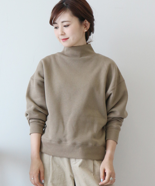 AMERICAN HOLIC（アメリカンホリック）の「ハイネックドロップ