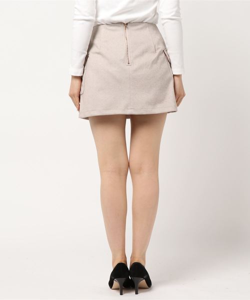 MIIA（ミーア）の「パイピング台形スカート（スカート・レディース・ブラック/ベージュ/ピンク・SMALL/MEDIUM）」の5枚目の写真