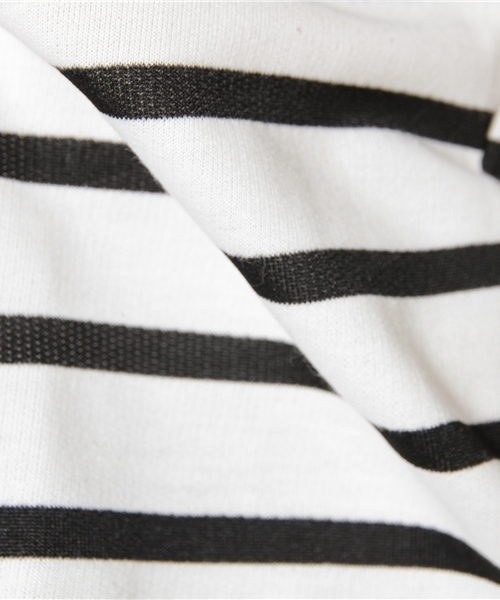 Kastane(カスタネ)の「【Kastane】袖フレアーボーダーTOPS(Tシャツ/カットソー・レディース・レッド/ブラック/グレー/その他/ホワイト・FREE)」の9枚目の写真