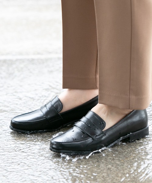 menue（メヌエ）の「防水仕様 ローファー コインローファー 3cmヒール レインシューズ（レインシューズ・レディース・ブラック・25.0cm/20.0cm/24.0cm/23.0cm/22.0cm/26.0cm/27.0cm/18.0cm/19.0cm/21.0cm）」の15枚目の写真