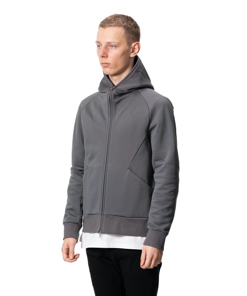 ATTACHMENT(アタッチメント)の「ブラッシュド Pe/C裏毛 ZIP UP パーカー(パーカー・メンズ・オフホワイト/グレー系その他/ブラック/グレー・1/2/3)」の8枚目の写真