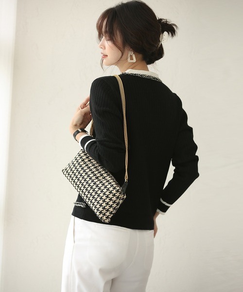 SAISON DE PAPILLON（セゾンドパピヨン）の「フリンジ切り替えバイカラーニットカーディガン（カーディガン/ボレロ・レディース・ホワイト/ブラック・L/M）」の19枚目の写真