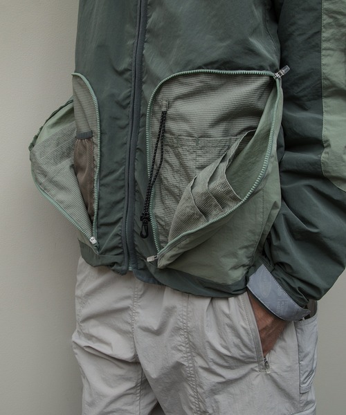 BAL（バル）の「【2021春夏】TRAVELERS TRACK JACKET（ナイロンジャケット・レディース・ブラック/カーキ/その他・MEDIUM/LARGE/X-LARGE）」の11枚目の写真