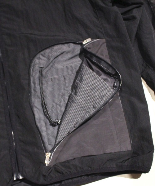 BAL（バル）の「【2021春夏】TRAVELERS TRACK JACKET（ナイロンジャケット・レディース・ブラック/カーキ/その他・MEDIUM/LARGE/X-LARGE）」の17枚目の写真