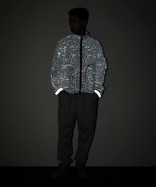 BAL（バル）の「【2021春夏】TRAVELERS TRACK JACKET（ナイロンジャケット・レディース・ブラック/カーキ/その他・MEDIUM/LARGE/X-LARGE）」の6枚目の写真