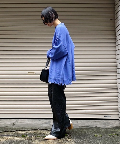 PAGEBOY(ページボーイ)の「スローサイズダメージプルオーバー(ニット/セーター・レディース・ブラック/オフホワイト/オリーブ/ブルー系その他・FREE)」の20枚目の写真