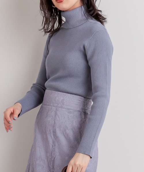 natural couture（ナチュラルクチュール）の「もちもちベーシックリブタートル（ニット/セーター・レディース・オフホワイト/グリーン/ライトベージュ/その他1/サックスブルー/その他2/ブラック・FREE）」の19枚目の写真