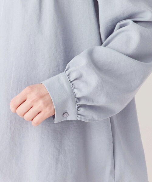 pink adobe（ピンクアドベ）の「◆【M-LL】ピンタックブラウス（シャツ/ブラウス・レディース・チャコールグレー/ライトブルー/アイボリー/ライトベージュ・40/38/42）」の10枚目の写真