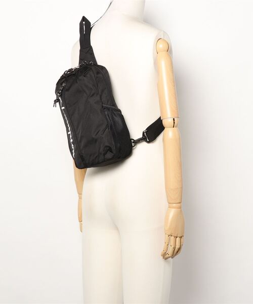 Champion(チャンピオン)の「Champion/チャンピオン スペース ボディーバッグ 63162(ボディバッグ/ウエストポーチ・メンズ・ネイビー/ブラック/ライトブルー・FREE)」の7枚目の写真