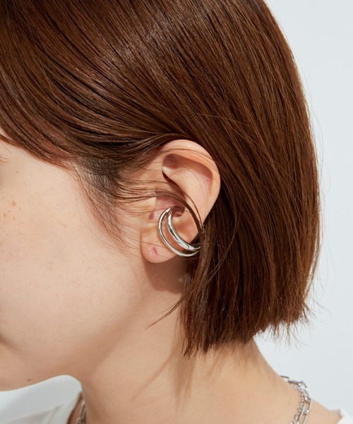 Auntie Rosa Holiday（アンティローザホリデー）の「ニュアンスイアリング（片耳）（イヤリング・レディース・ゴールド/シルバー・FREE）」の2枚目の写真