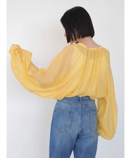 AMERICAN HOLIC（アメリカンホリック）の「シアードルマンギャザーブラウス（シャツ/ブラウス・レディース・チャコールグレー/ライトグレー/ベージュ/サックスブルー/イエロー・MEDIUM/LARGE）」の13枚目の写真