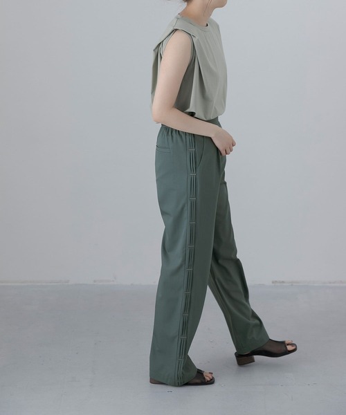 LAATO（ラート）の「RELAX TACK PANTS（その他パンツ・レディース・カーキ/ベージュ/グリーン・FREE）」の20枚目の写真
