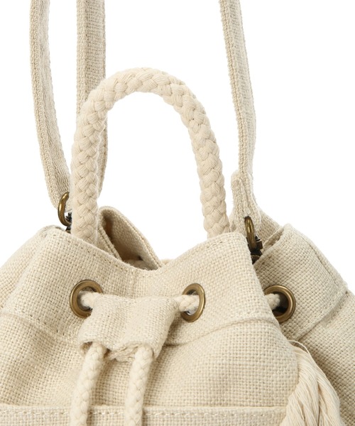 ALEXIA STAM（アリシアスタン）の「V Fringe Drawstring Bag/Vフリンジドロストリングバッグ（ショルダーバッグ・レディース・アイボリー・FREE）」の8枚目の写真