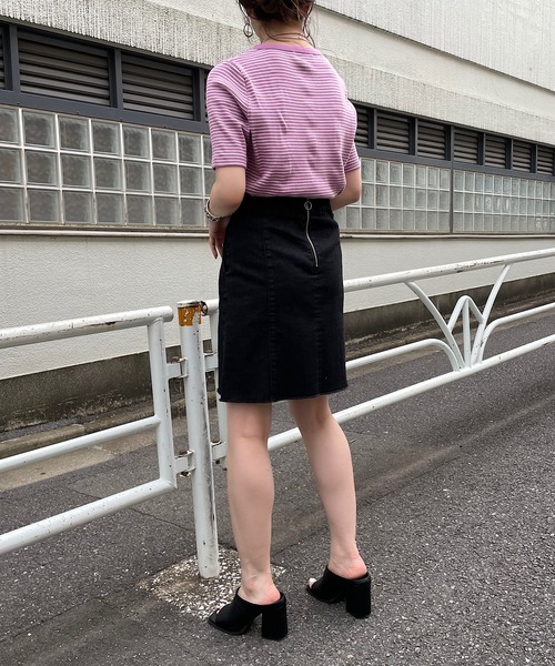 Chico(チコ)の「切替デニムミニスカート(デニムスカート・レディース・ブラック/グリーン/ピンク・SMALL/MEDIUM)」の13枚目の写真