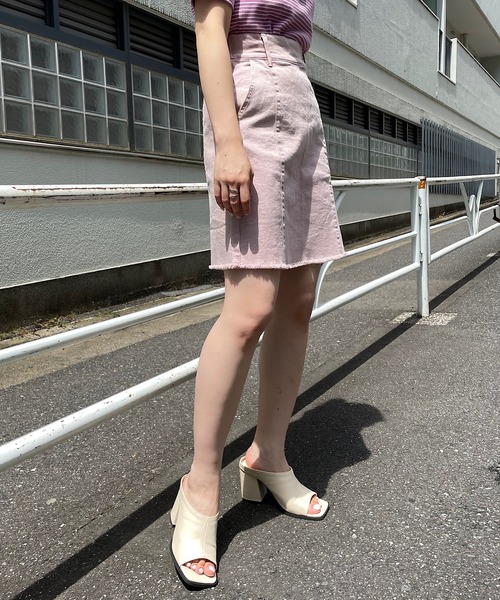 Chico(チコ)の「切替デニムミニスカート(デニムスカート・レディース・ブラック/グリーン/ピンク・SMALL/MEDIUM)」の5枚目の写真