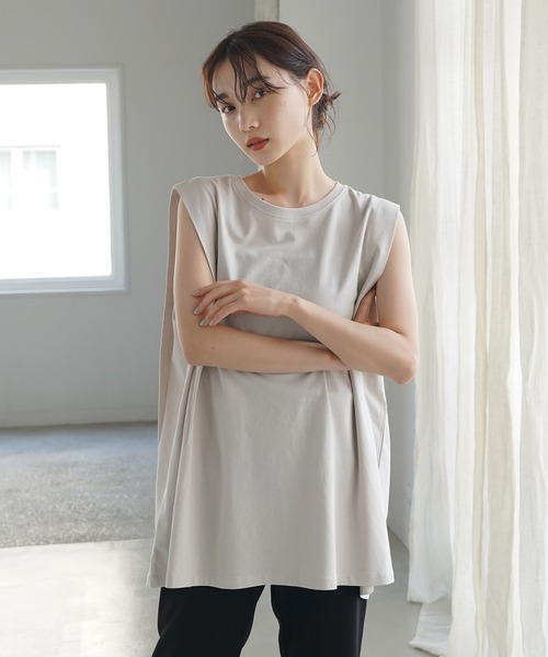 AMERICAN HOLIC（アメリカンホリック）の「サイドタックフレアノースリーブカットプルオーバー ＊（Tシャツ/カットソー・レディース・モカ/ブラック/オフホワイト/ライトグレー・M/L）」の3枚目の写真