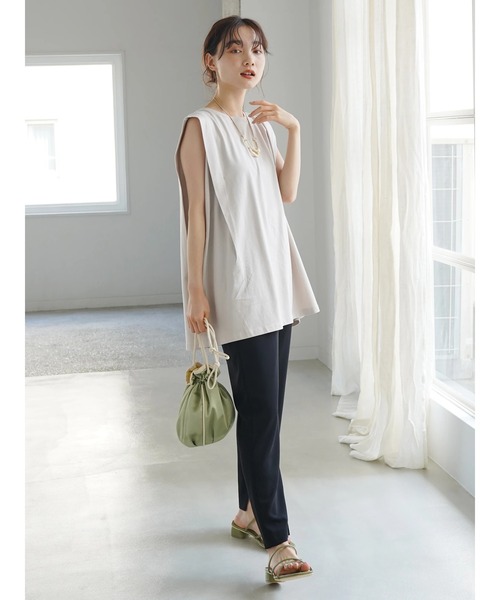 AMERICAN HOLIC（アメリカンホリック）の「サイドタックフレアノースリーブカットプルオーバー ＊（Tシャツ/カットソー・レディース・モカ/ブラック/オフホワイト/ライトグレー・M/L）」の22枚目の写真