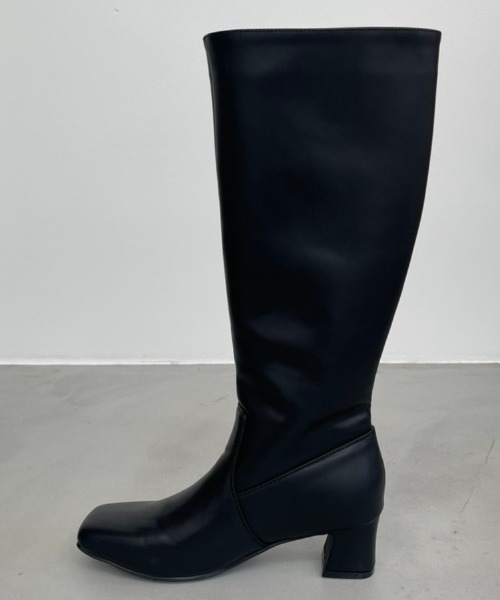 NEUNA（ヌナ）の「履き心地抜群スクエアトゥ/ヴィーガンレザーロングブーツ（ブーツ・レディース・ブラック/ブラウン・SMALL/MEDIUM/LARGE）」の9枚目の写真