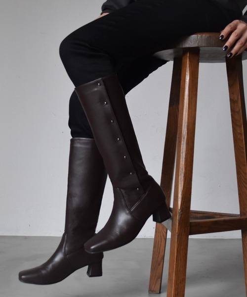 NEUNA（ヌナ）の「履き心地抜群スクエアトゥ/ヴィーガンレザーロングブーツ（ブーツ・レディース・ブラック/ブラウン・SMALL/MEDIUM/LARGE）」の15枚目の写真