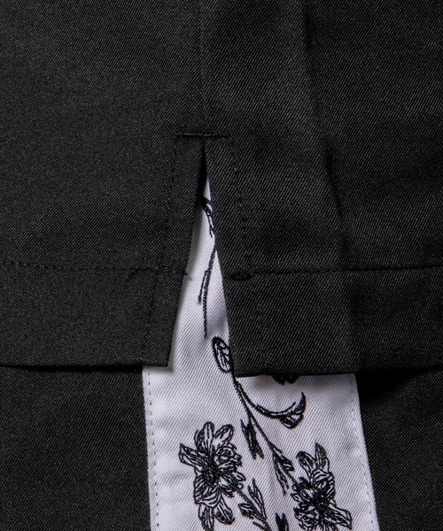 Adoon plain（アドーンプレーン）の「【Adoon plain】刺繍ラインシャツ（シャツ/ブラウス・メンズ・ブラック/カーキ・LARGE/MEDIUM）」の8枚目の写真