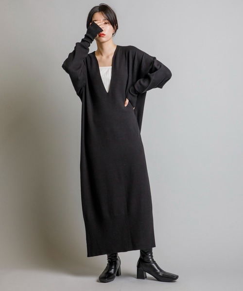 CIENA（シエナ）の「スヌードSET　Vネックニットワンピース（ワンピース・レディース・ブラック/ブラウン・FREE）」の14枚目の写真