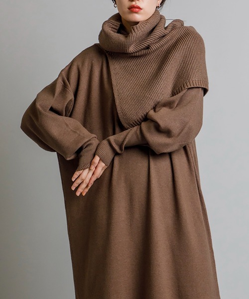 CIENA（シエナ）の「スヌードSET　Vネックニットワンピース（ワンピース・レディース・ブラック/ブラウン・FREE）」の7枚目の写真