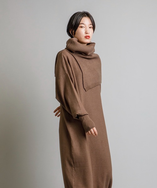 CIENA（シエナ）の「スヌードSET　Vネックニットワンピース（ワンピース・レディース・ブラック/ブラウン・FREE）」の13枚目の写真