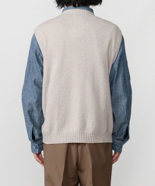 Morris & Sons(モリスアンドサンズ)の「【MORRIS & SONS】ジーロンラム ニットベスト MEN(ベスト・メンズ・ブラック/ネイビー/ダークグレー/オートミール・2/3)」の12枚目の写真