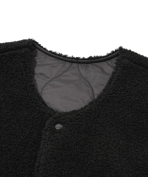 COVERNAT(カバーナット)の「【COVERNAT】REVERSIBLE BOA VEST / カバーナット リバーシブル ボア フリース キルティング ベスト(その他アウター・メンズ・アイボリー/セージグリーン/ブラウン/ブラック・SMALL/LARGE/MEDIUM/X-LARGE)」の19枚目の写真