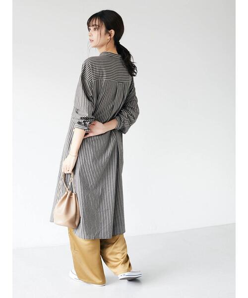 CRAFT STANDARD BOUTIQUE(クラフトスタンダードブティック)の「バンドカラーシャツワンピース *(シャツワンピース・レディース・ホワイト系その他6/ブラック系その他2・FREE)」の16枚目の写真