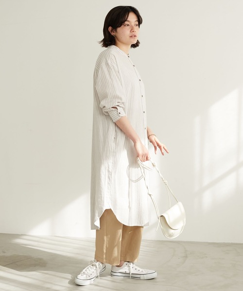 CRAFT STANDARD BOUTIQUE(クラフトスタンダードブティック)の「バンドカラーシャツワンピース *(シャツワンピース・レディース・ホワイト系その他6/ブラック系その他2・FREE)」の1枚目の写真