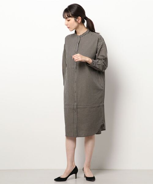 CRAFT STANDARD BOUTIQUE(クラフトスタンダードブティック)の「バンドカラーシャツワンピース *(シャツワンピース・レディース・ホワイト系その他6/ブラック系その他2・FREE)」の4枚目の写真