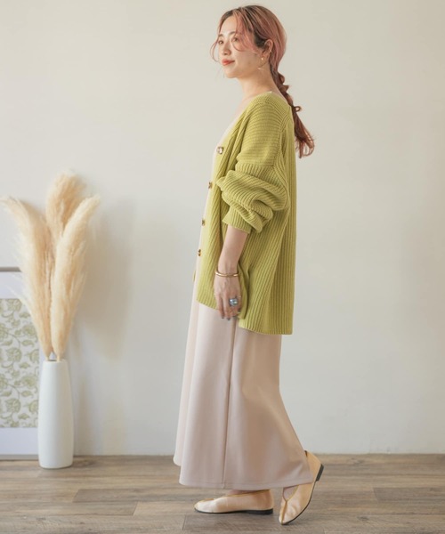 ITEMS URBANRESEARCH（アイテムズ アーバンリサーチ）の「Vネックジャンパースカート（ジャンパースカート・レディース・キャメル/ベージュ/ブラック・FREE）」の18枚目の写真