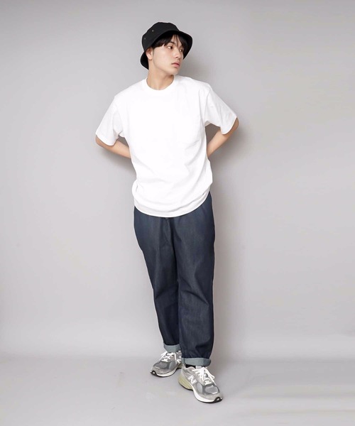 HANES(ヘインズ)の「【HANES/ヘインズ】GWの旅行・レジャーに 厚手で透けない BEEFY-T ポケットTシャツ H5190 ビーフィー Tシャツ 無地 ユニセックス ヘビーウェイト(Tシャツ/カットソー・メンズ・グレー/ネイビー/ブラック/ホワイト/カーキ/ダークグリーン/イエロー/ブルー/スミクロ/レッド系その他/グリーン/チャコールグレー/ライトベージュ/ダークパープル/レッド・LARGE/SMALL/X-LARGE/MEDIUM/X-SMALL)」の17枚目の写真