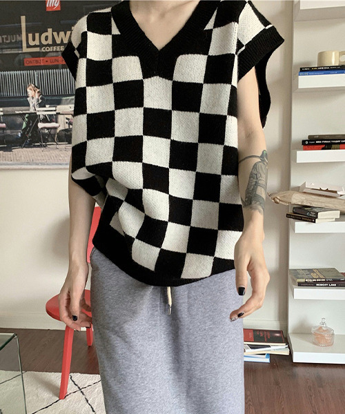 Munsingwear　チェックニットベスト　L  ニット Munsingwear KINLOCH ANDERSONチェックニットベスト -デサント