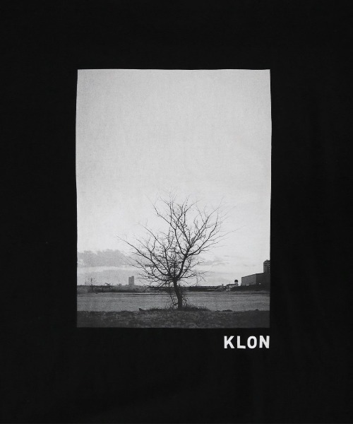 KLON(クローン)の「KLON graphic LONG T -huge tree- (01)(Tシャツ/カットソー・レディース・ホワイト/ブラック・M/L)」の7枚目の写真