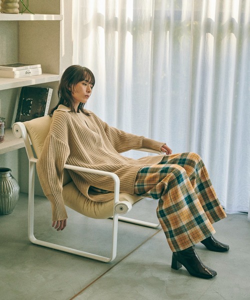 MATURED(マチュアード)の「【MATURED/マチュアード】ルーズポロニット(ニット/セーター・レディース・ベージュ/カーキ・FREE)」の5枚目の写真