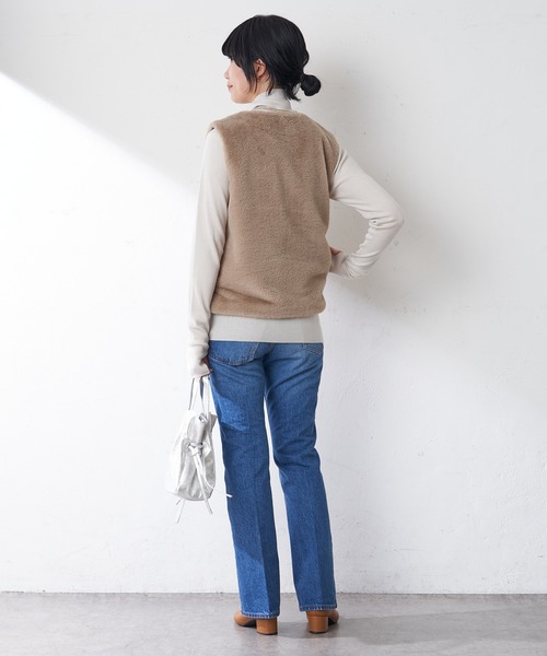 SHENERY（シーナリー）の「センタープレスデニムパンツ（デニムパンツ・レディース・ブルー・36/38）」の14枚目の写真