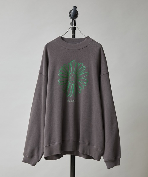 re_k by JUNRED（レクバイジュンレッド）の「【　re_k by JUNRED　】デイジーモックネックBIGバルーンスウェット（スウェット・メンズ・ホワイト/チャコールグレー/ラベンダー・L/M/S/LL）」の3枚目の写真