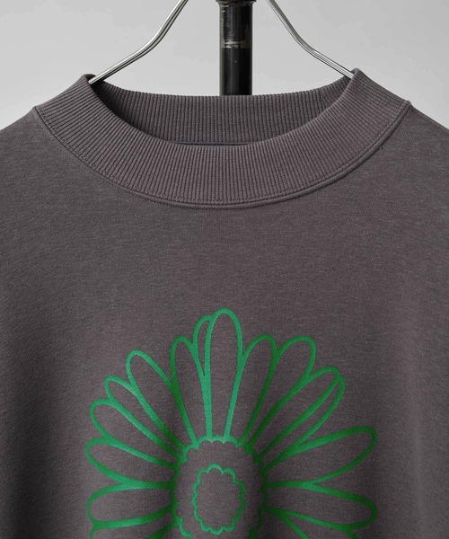 re_k by JUNRED（レクバイジュンレッド）の「【　re_k by JUNRED　】デイジーモックネックBIGバルーンスウェット（スウェット・メンズ・ホワイト/チャコールグレー/ラベンダー・L/M/S/LL）」の7枚目の写真