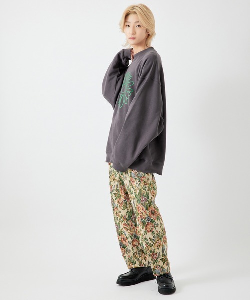 re_k by JUNRED（レクバイジュンレッド）の「【　re_k by JUNRED　】デイジーモックネックBIGバルーンスウェット（スウェット・メンズ・ホワイト/チャコールグレー/ラベンダー・L/M/S/LL）」の20枚目の写真