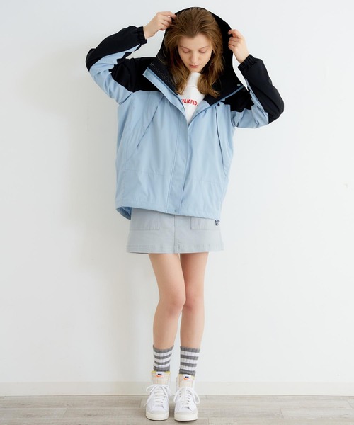 MILKFED.（ミルクフェド）の「BACK LOGO BICOLOR MOUNTAIN PARKA（ブルゾン・レディース・オフホワイト/ライトピンク/ライトブルー・S/M）」の7枚目の写真