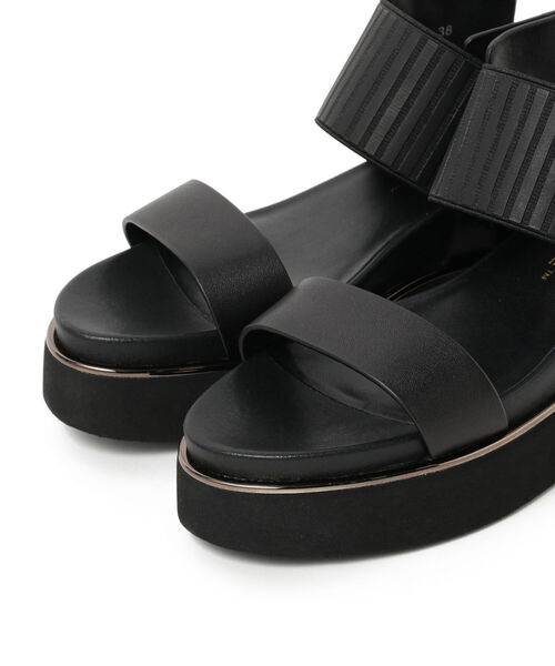 Ray BEAMS（レイビームス）の「UNITED NUDE / Rico サンダル（サンダル・レディース・ブラック/オリーブ・38/39/36/37）」の3枚目の写真