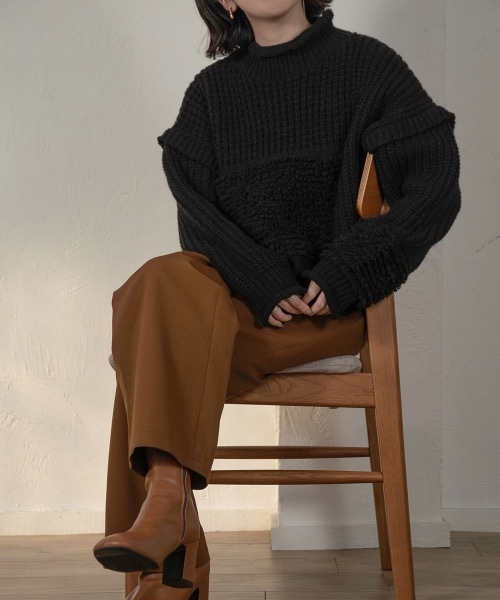 lawgy(ラウジー)の「loop yarn part knit(ニット/セーター・レディース・ブラック/ベージュ・FREE)」の13枚目の写真