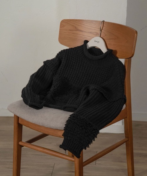 lawgy(ラウジー)の「loop yarn part knit(ニット/セーター・レディース・ブラック/ベージュ・FREE)」の12枚目の写真